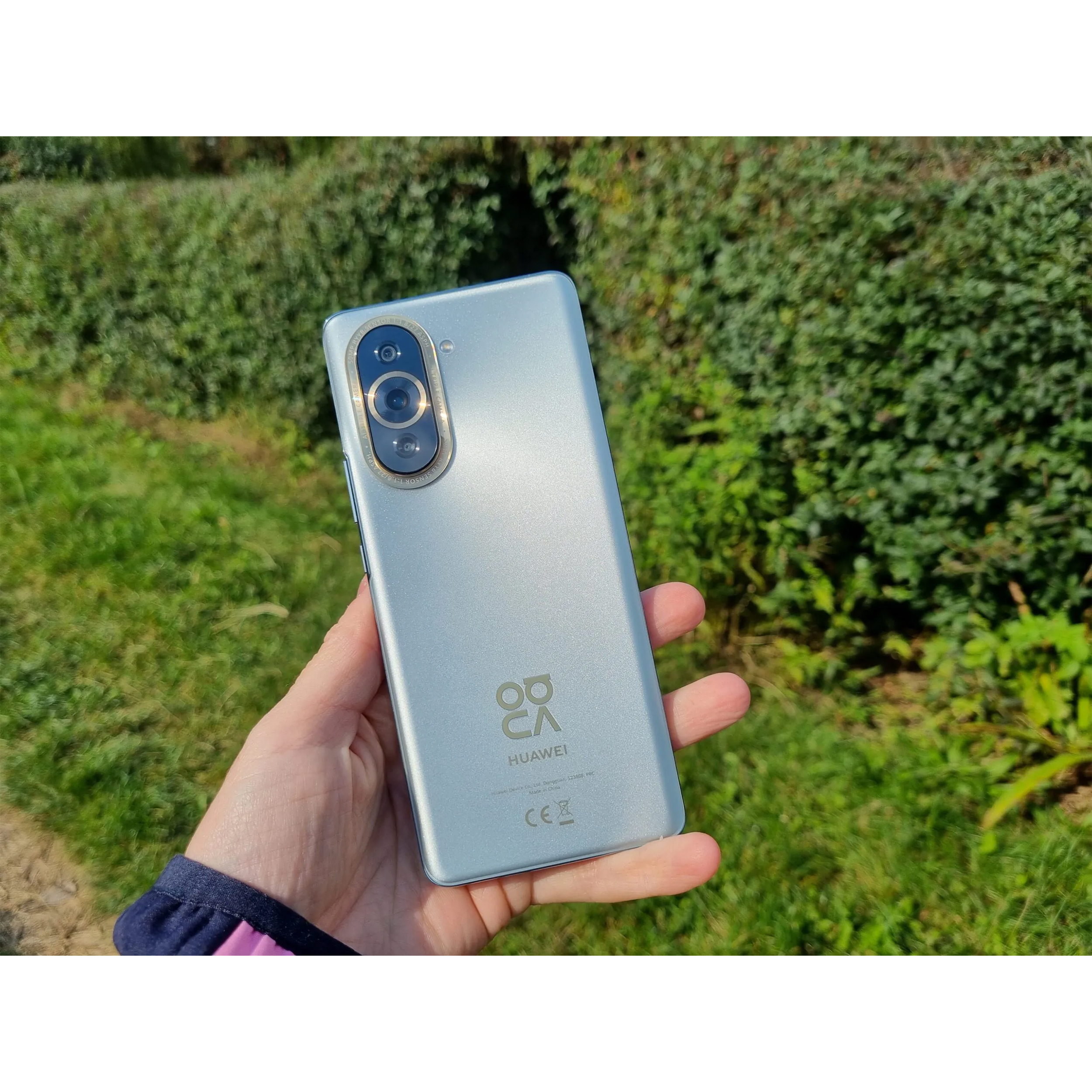 گوشی موبایل هوآوی مدل nova 10 Pro دو سیم کارت ظرفیت 256 گیگابایت و رم 8 گیگابایت به همراه هدیه