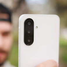 گوشی موبایل سامسونگ مدل Galaxy A26 دو سیم کارت ظرفیت 256 گیگابایت و رم 8 گیگابایت - به همراه شارژر 25 وات سامسونگ