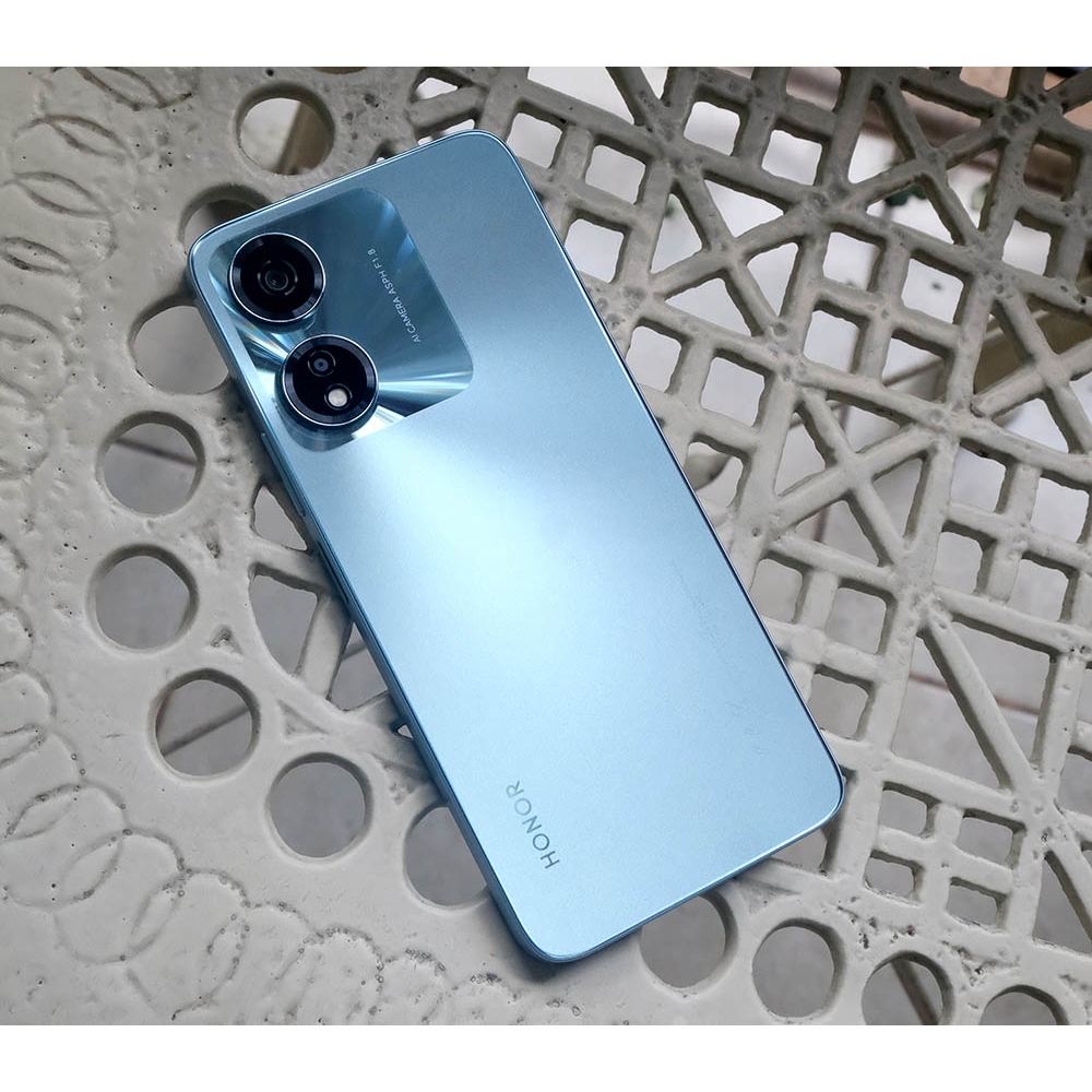 گوشی موبایل آنر مدل X5 Plus دو سیم کارت ظرفیت 64 گیگابایت و رم 4 گیگابایت - به همراه بسته اینترنت 100 گیگابایتی یک ماهه همراه اول