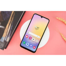 گوشی موبایل سامسونگ مدل Galaxy A25 دو سیم کارت ظرفیت 128 گیگابایت و رم 6 گیگابایت به همراه شارژر سامسونگ - ویتنام