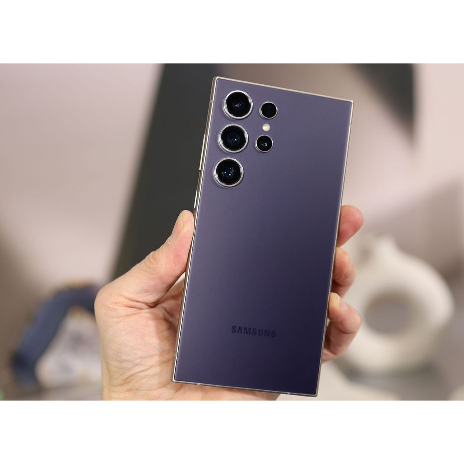 گوشی موبایل سامسونگ مدل Galaxy S24 Ultra دو سیم کارت ظرفیت 256 گیگابایت و رم 12 گیگابایت - به همراه شارژر 45 وات