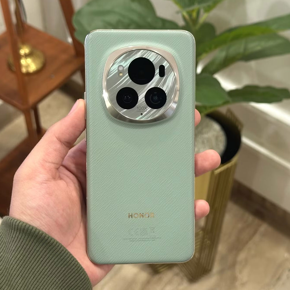 گوشی موبایل آنر مدل Magic 6 Pro دو سیم کارت ظرفیت 512 گیگابایت و رم 12 گیگابایت