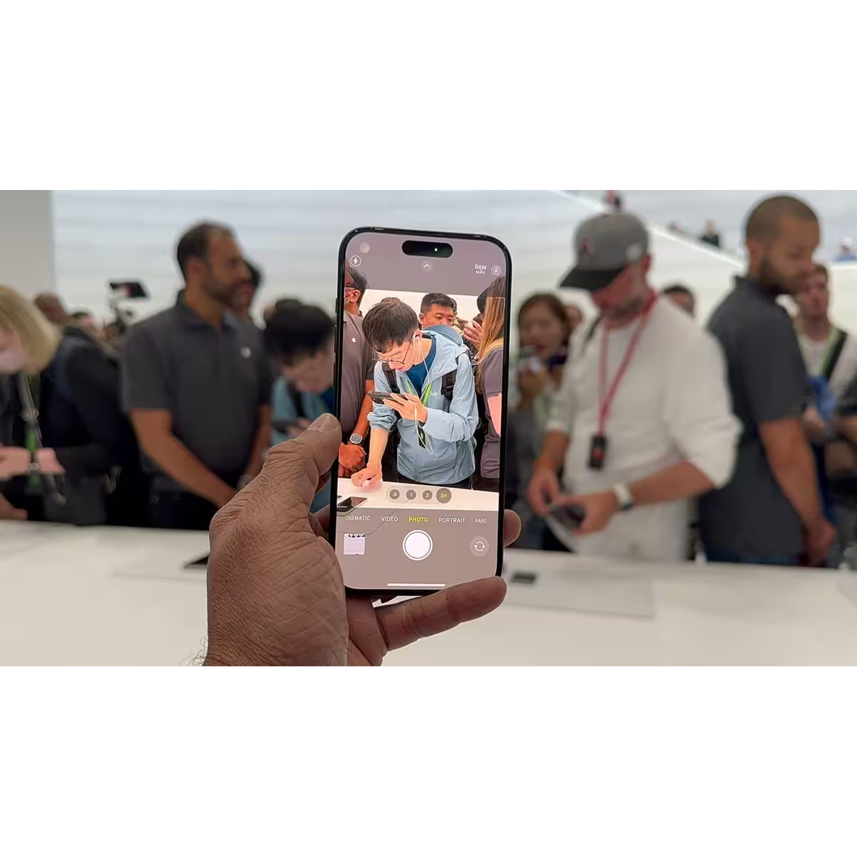 گوشی موبایل اپل مدل iPhone 15 Pro Max CH دو سیم‌ کارت ظرفیت 256 گیگابایت و رم 8 گیگابایت