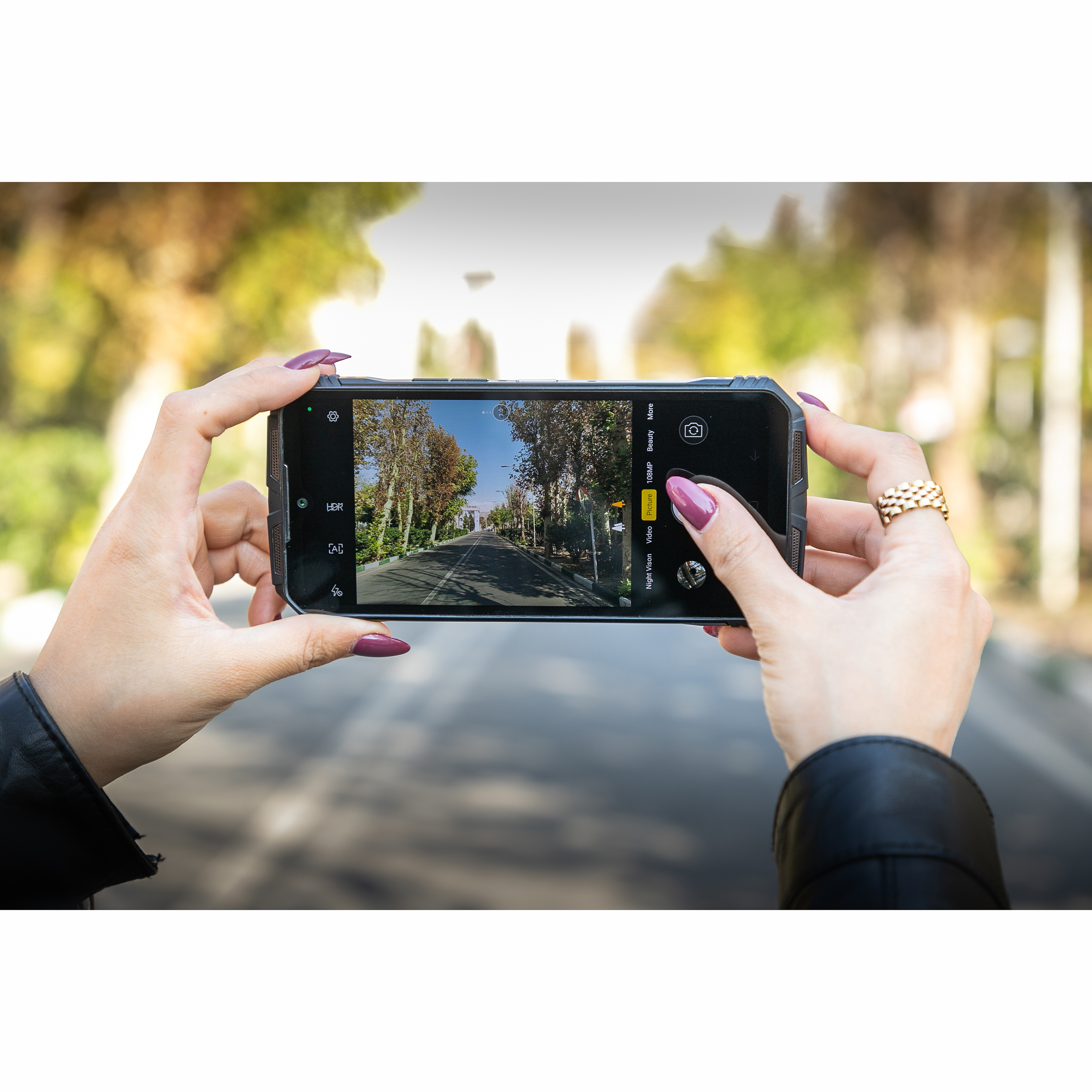 گوشی موبایل دوجی مدل S100 دو سیم کارت ظرفیت 256 گیگابایت و رم 12 گیگابایت