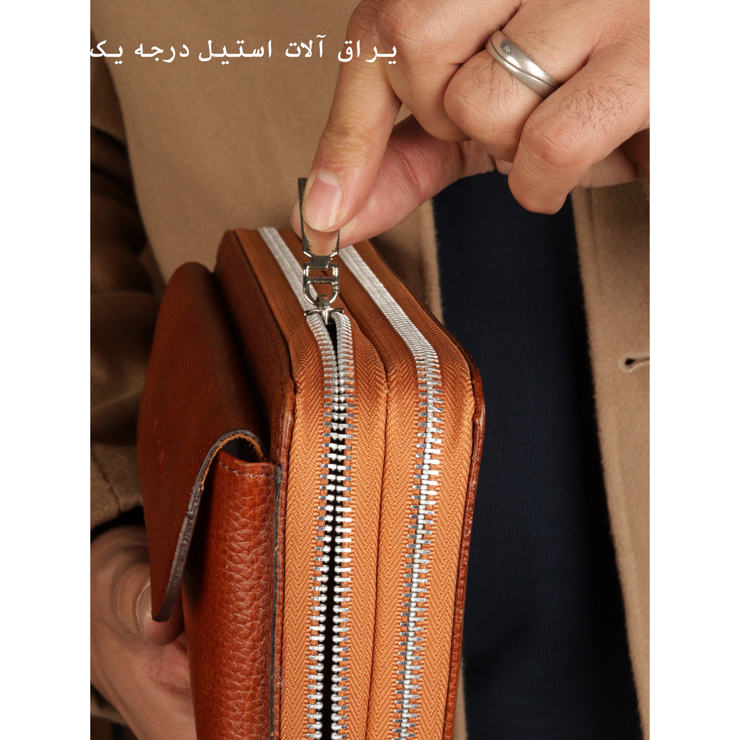 کیف پاسپورتی مردانه بیورا مدل چرم طبیعی کارن کد acc12