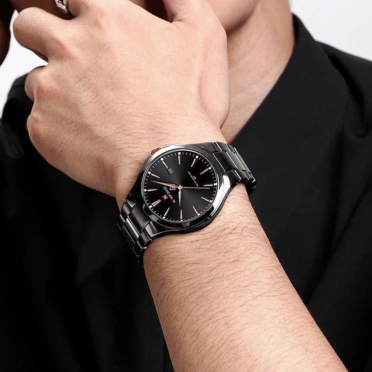 ساعت مچی عقربه‌ای مردانه نیوی فورس مدل NF9214BB