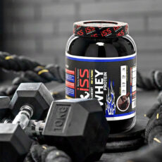 پودر پروتئین وی با طعم شکلات آی اس اس - 900 گرم