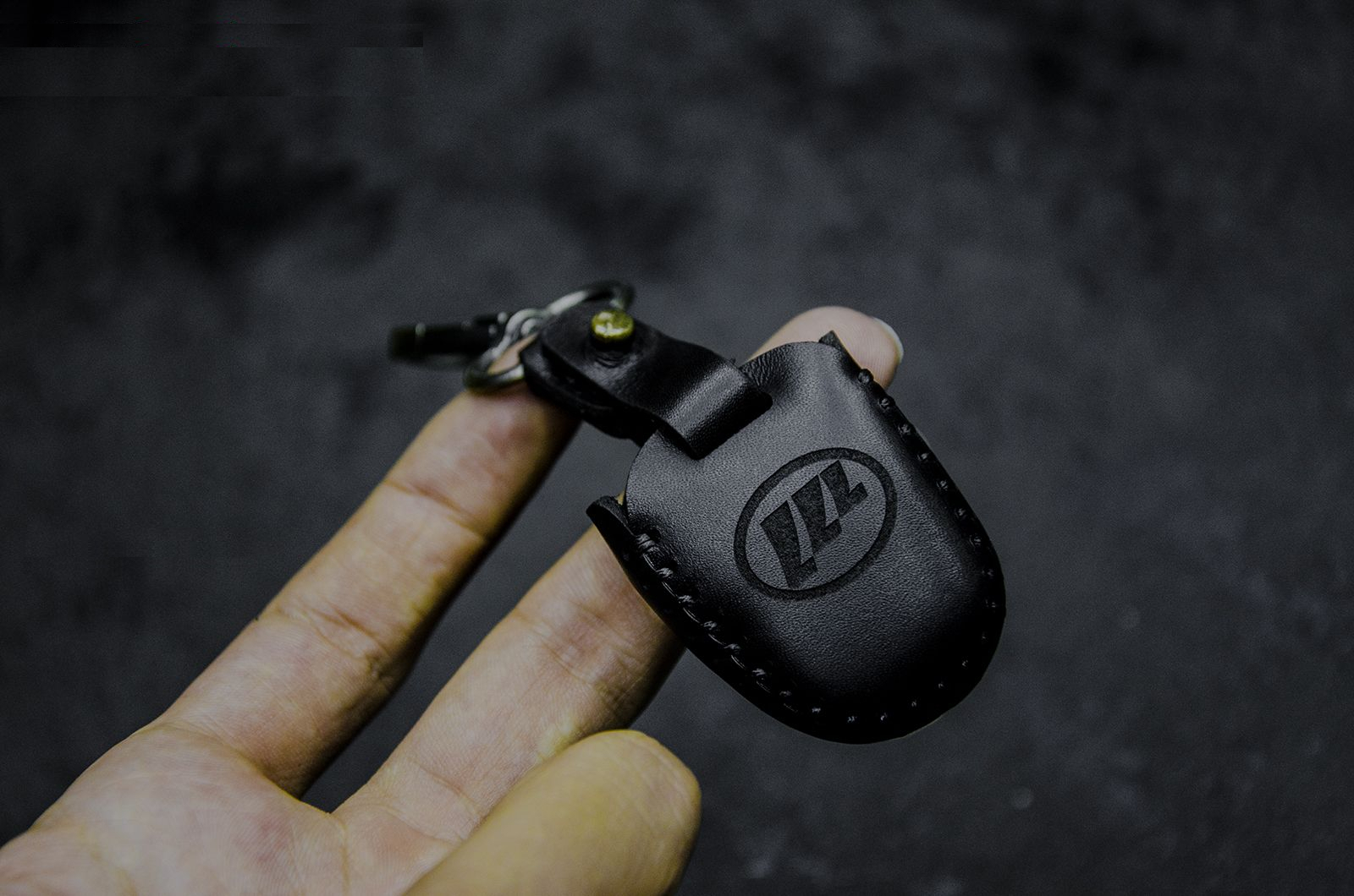 ست هدیه چرمینه اسپرت طرح لیفان کد 57027-B