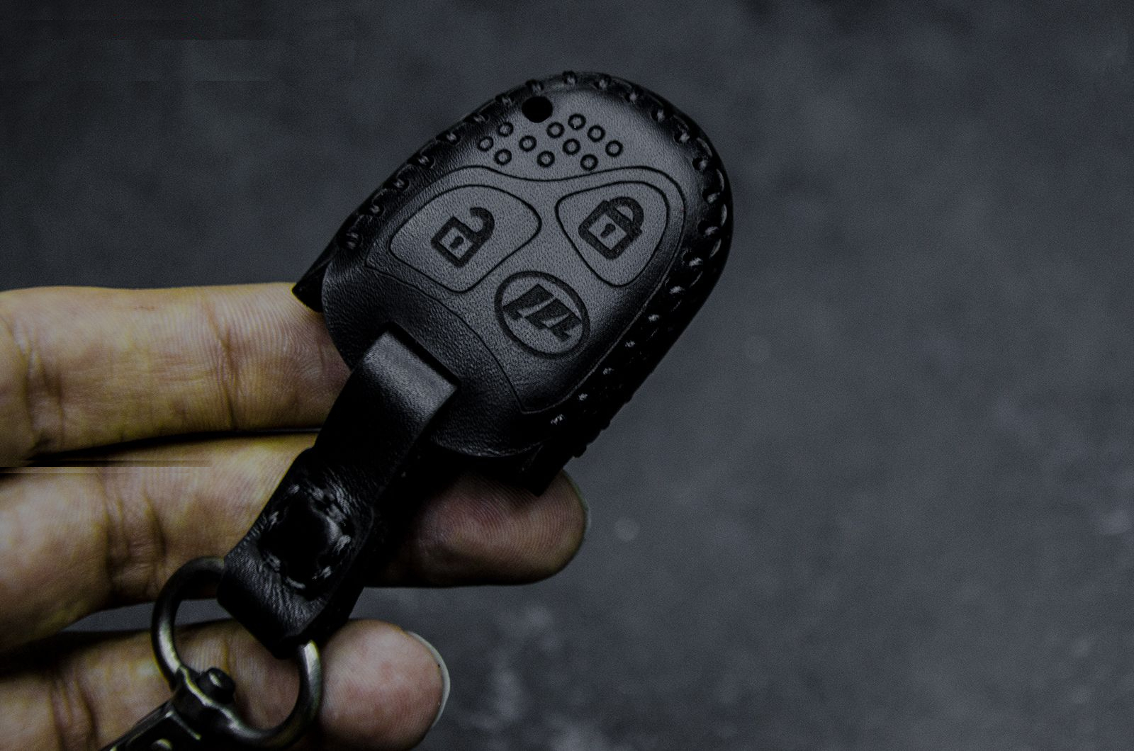 ست هدیه چرمینه اسپرت طرح لیفان کد 57027-B