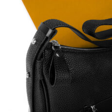 کیف دوشی زنانه چرم آراهمراه مدل W18