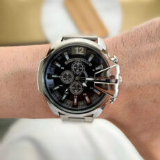 ساعت مچی عقربه‌ای مردانه مدل اسپرت شاخدار کد Dzl 3