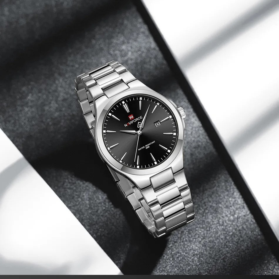 ساعت مچی عقربهای مردانه نیوی فورس مدل NF9214SBK