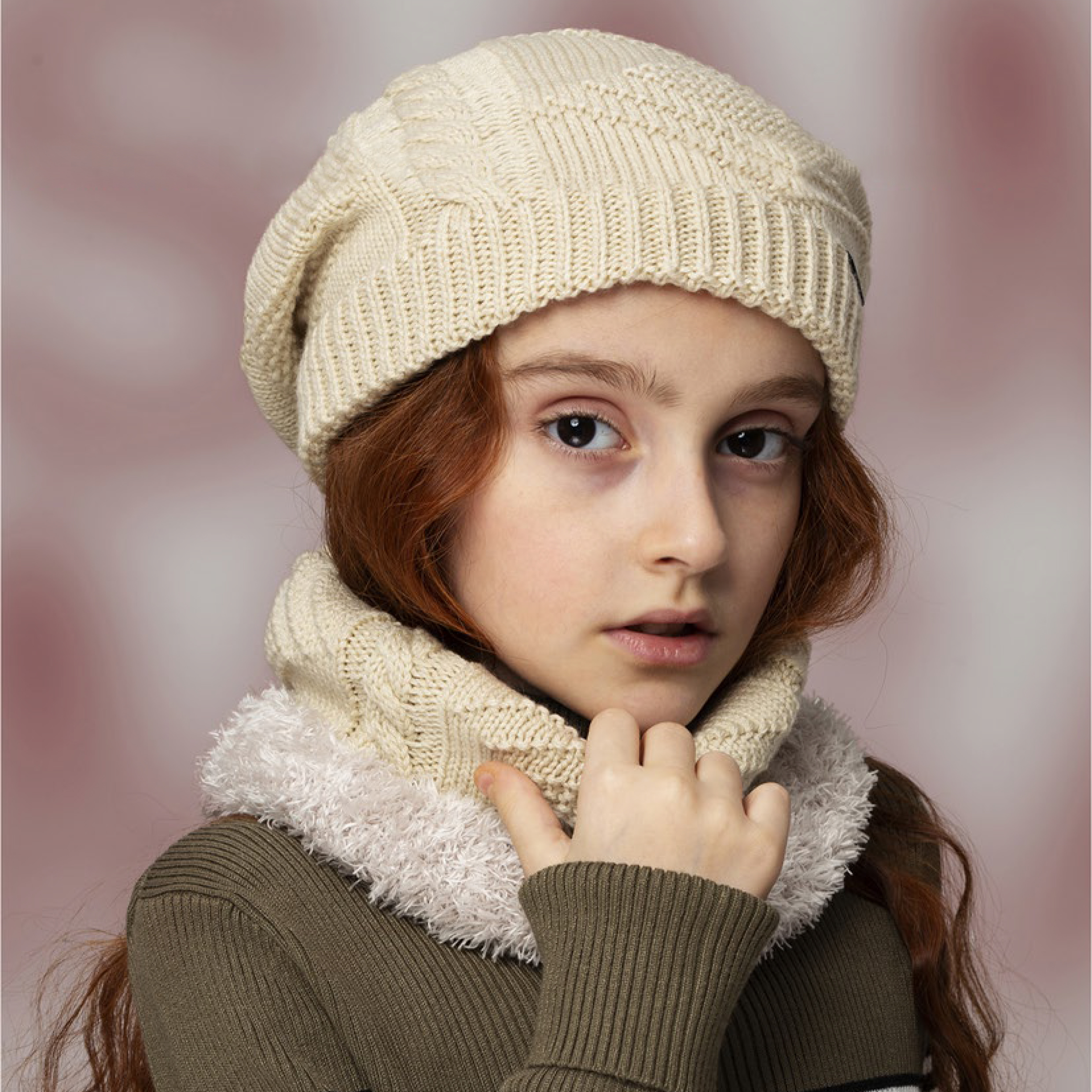 ست کلاه و شال گردن بافتنی مدل داخل خز سام مدل 435