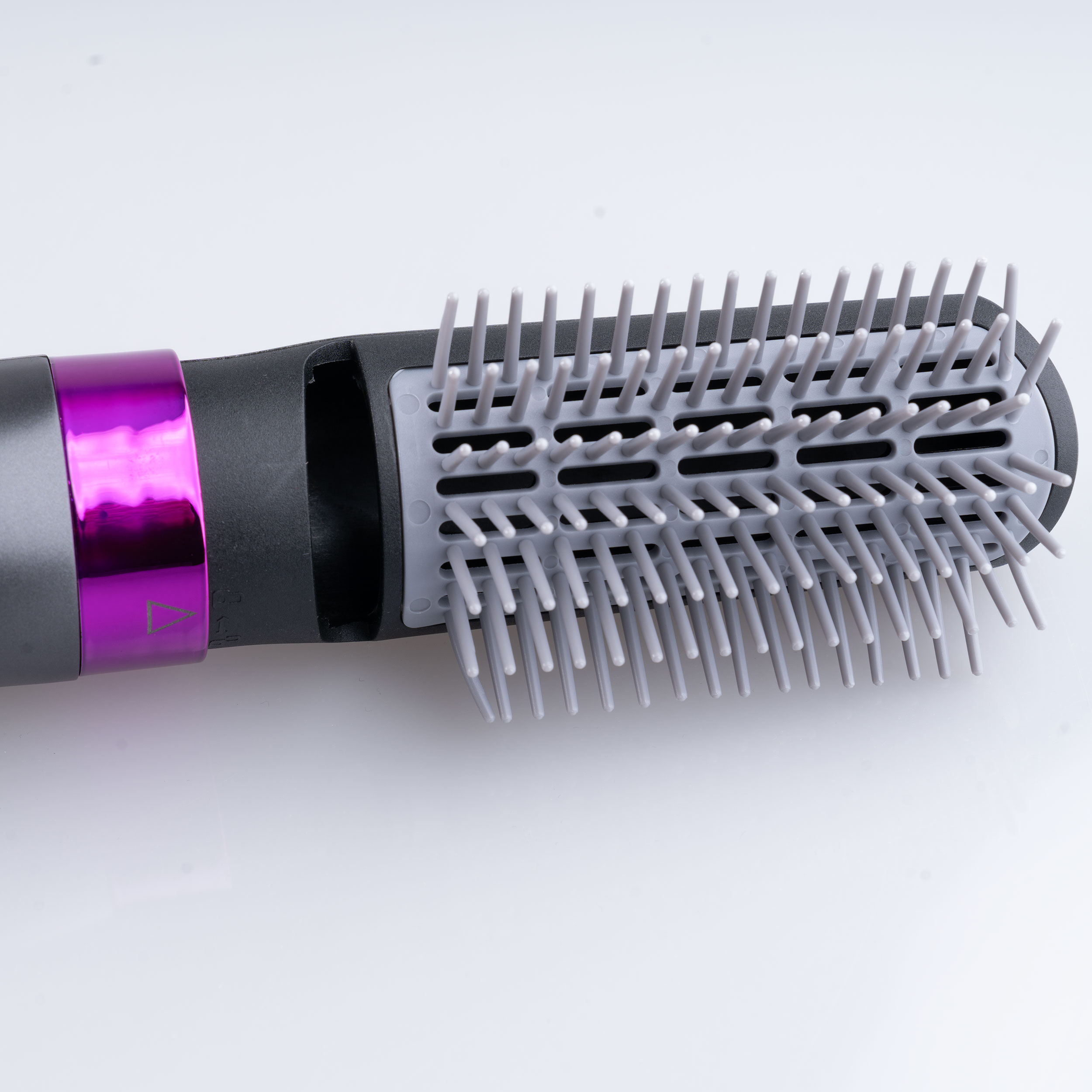 سشوار برس دار چرخشی جی دبلیو مدل GW-6553