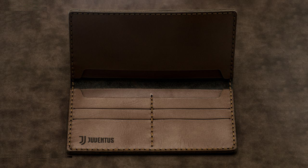 کیف پول چرمینه اسپرت طرح یوونتوس کد 4009