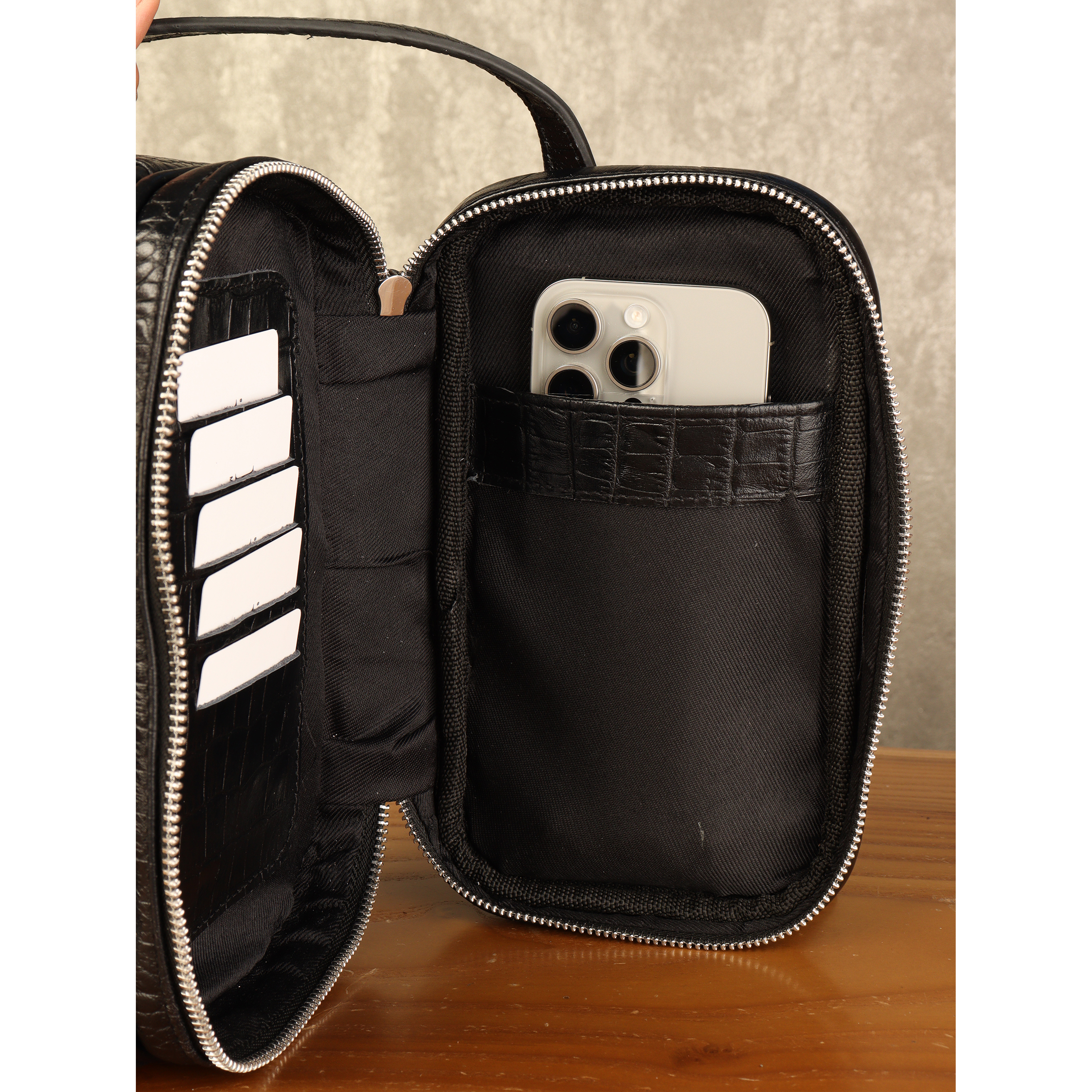 کیف دستی مردانه بیورا مدل shz070