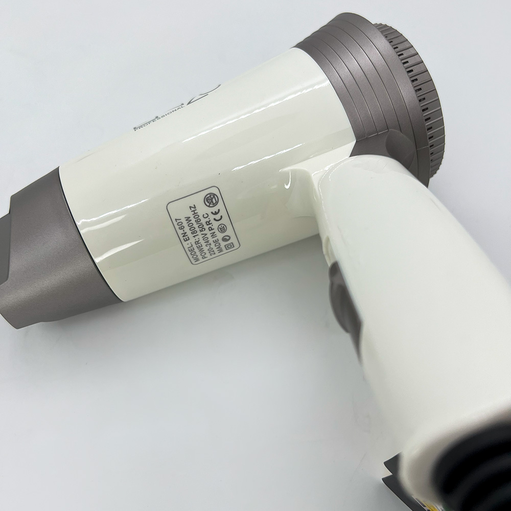 سشوار مسافرتی انزو پروفیشینال مدل EN_607