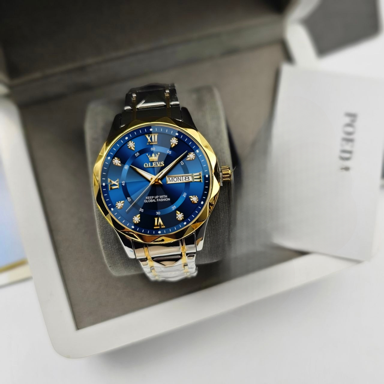 ساعت مچی عقربهای کوارتز مردانه اُ لِوز مدل لوکس کلاسیک دی دیت بند طرح تراش الماسی قفل مخفی کد ۲