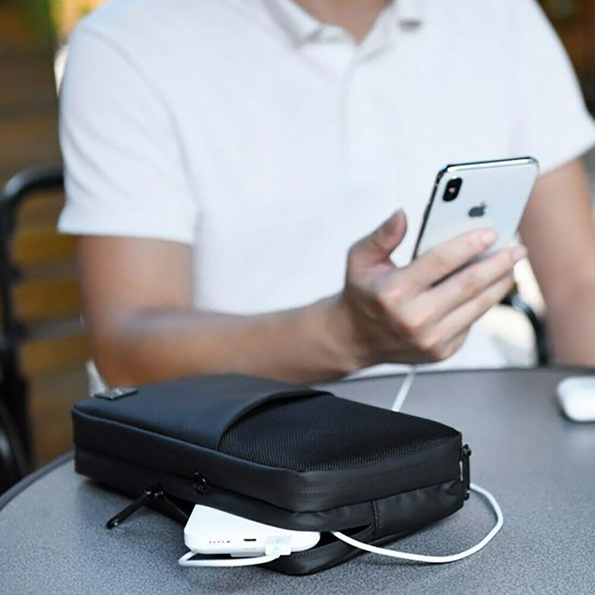 کیف پاسپورتی مردانه ویوو مدل mate