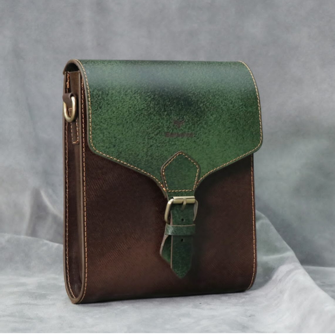 کیف دوشی چرم بارثاوا کد 1214