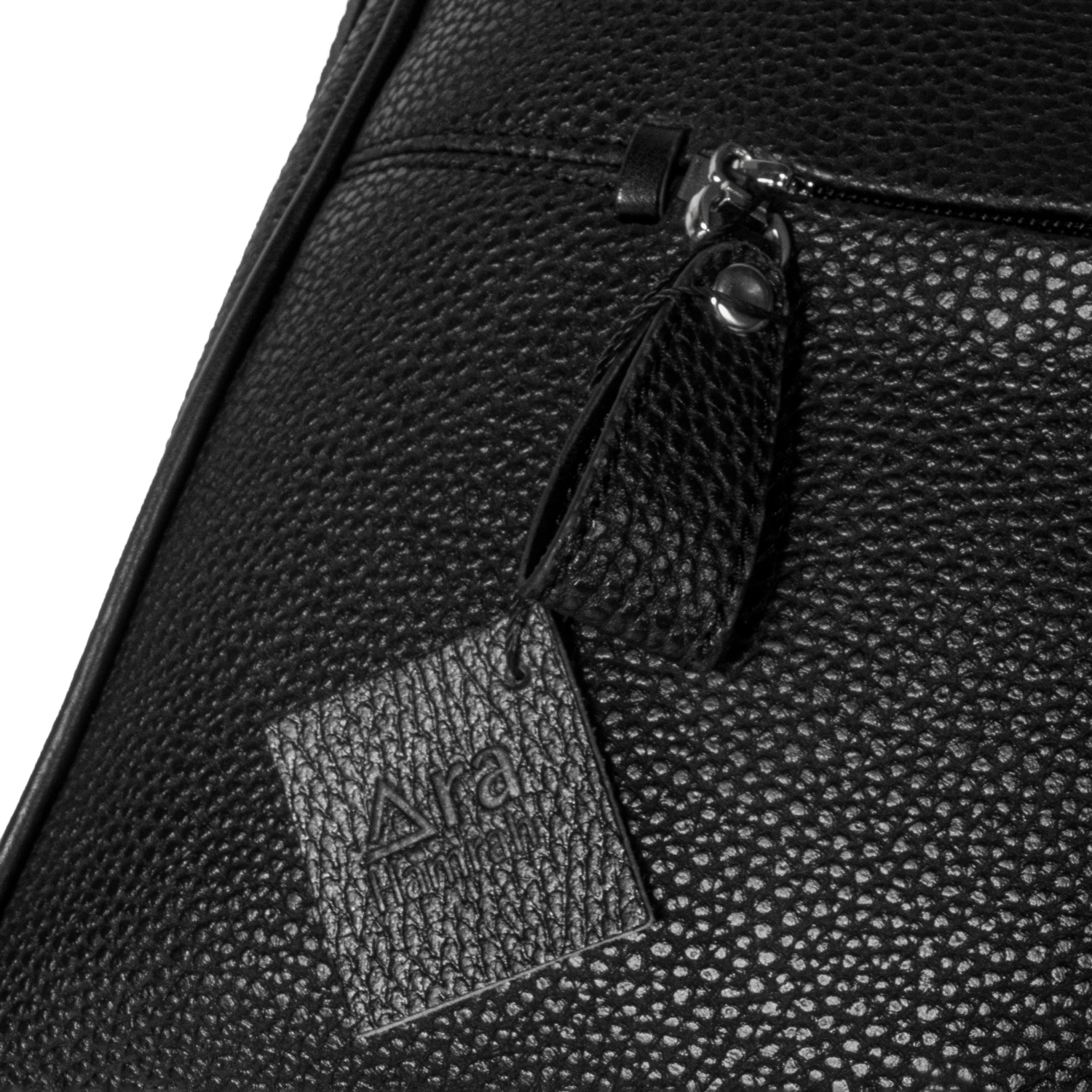 کیف دوشی زنانه چرم آراهمراه مدل W18