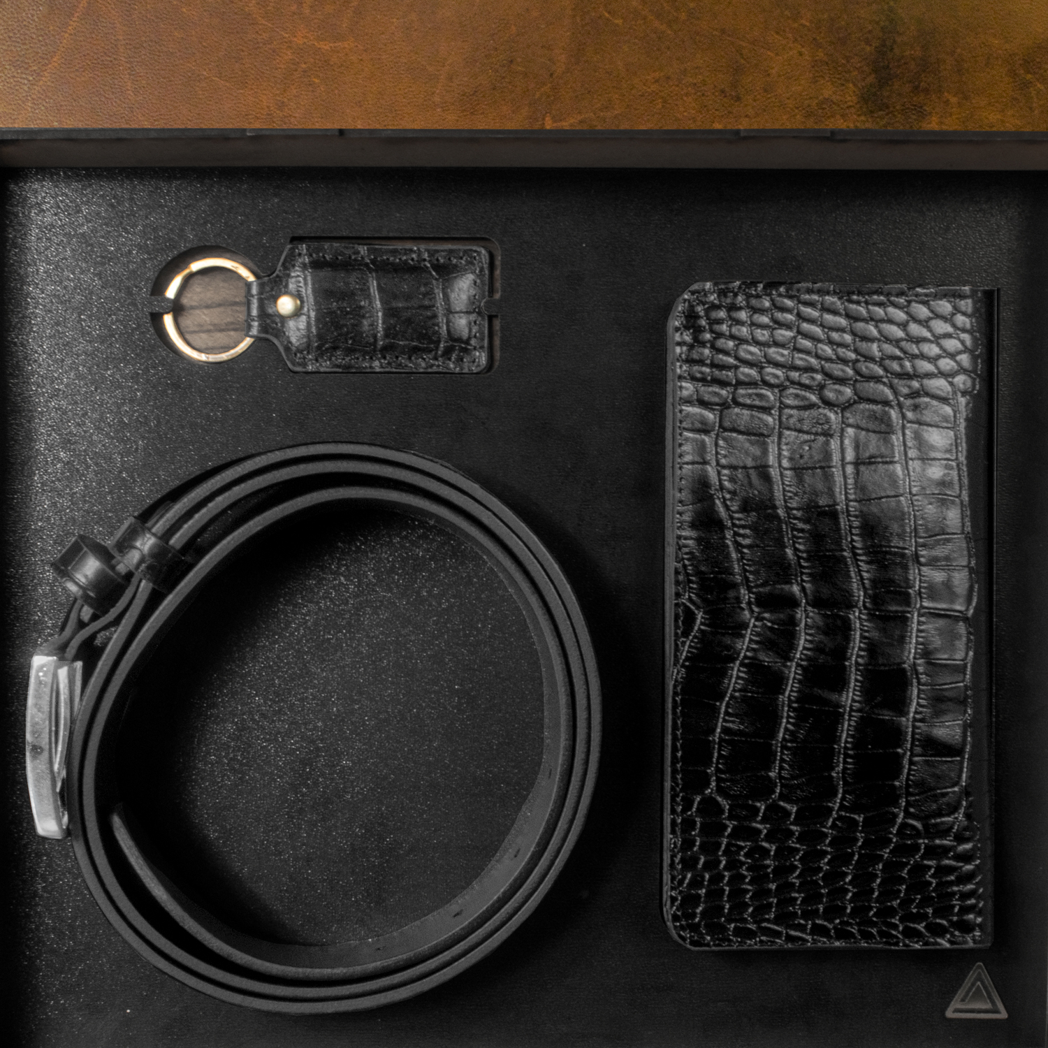 ست هدیه مردانه چرم آراهمراه مدل ASET49