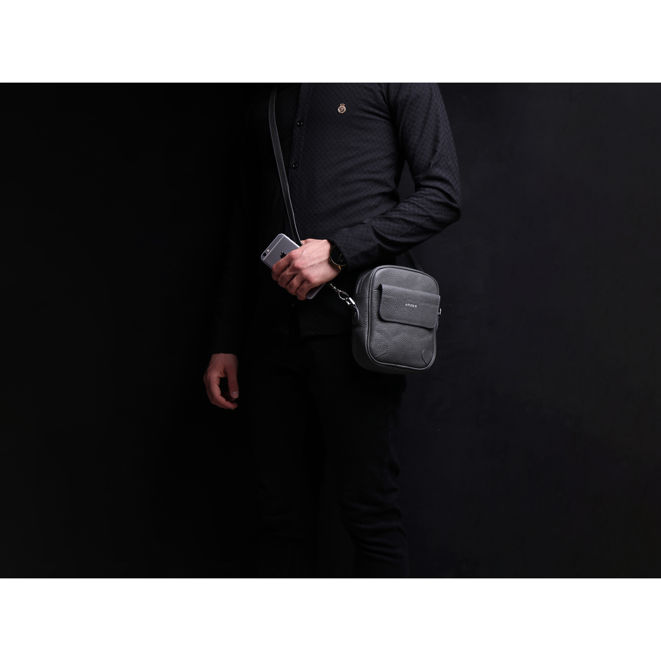 کیف رودوشی چرم جانتا مدل D078