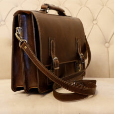 کیف اداری مردانه چرم بارثاوا مدل 1106