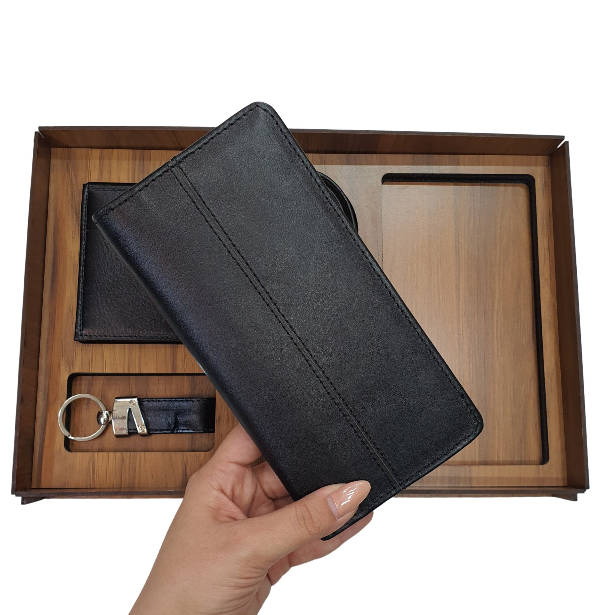 ست هدیه مردانه مدل چرم طبیعی کد s36