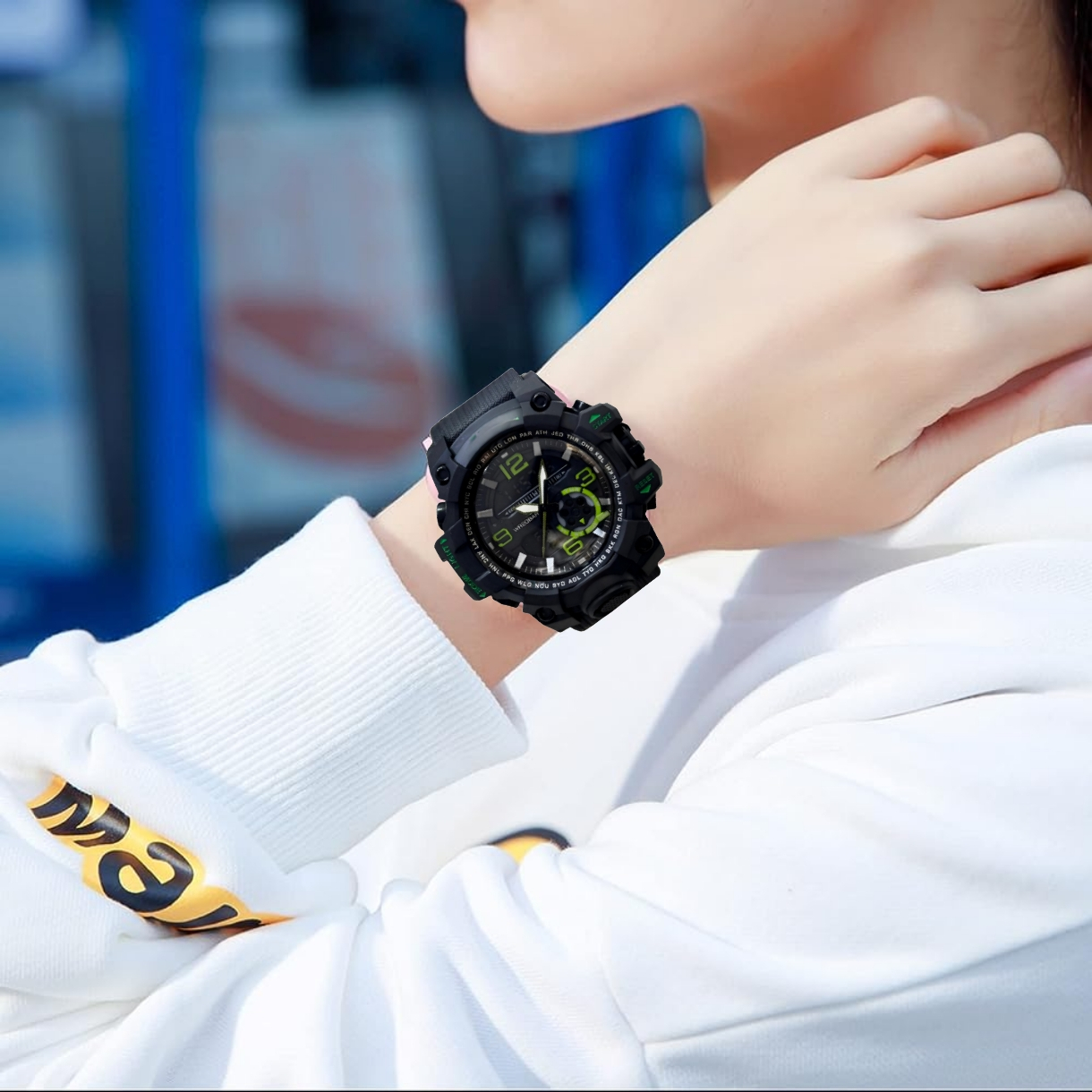 ساعت مچی عقربه ای مدل دو زمانه کرنوگراف