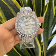 ساعت مچی عقربه ای مدل فول نگین استون کد Av-Ro-10