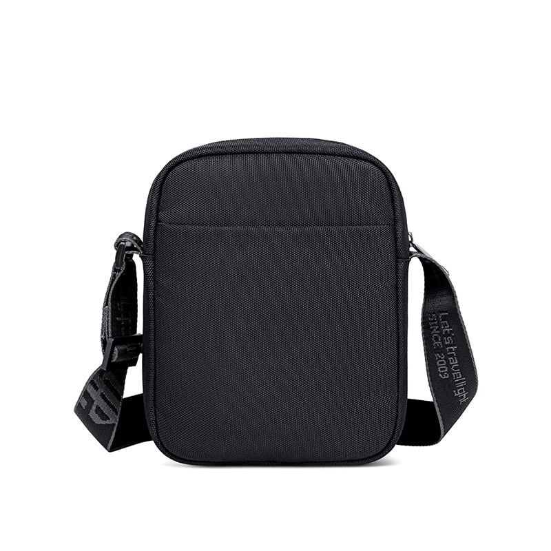 کیف رودوشی آرتیک هانتر مدل K00542