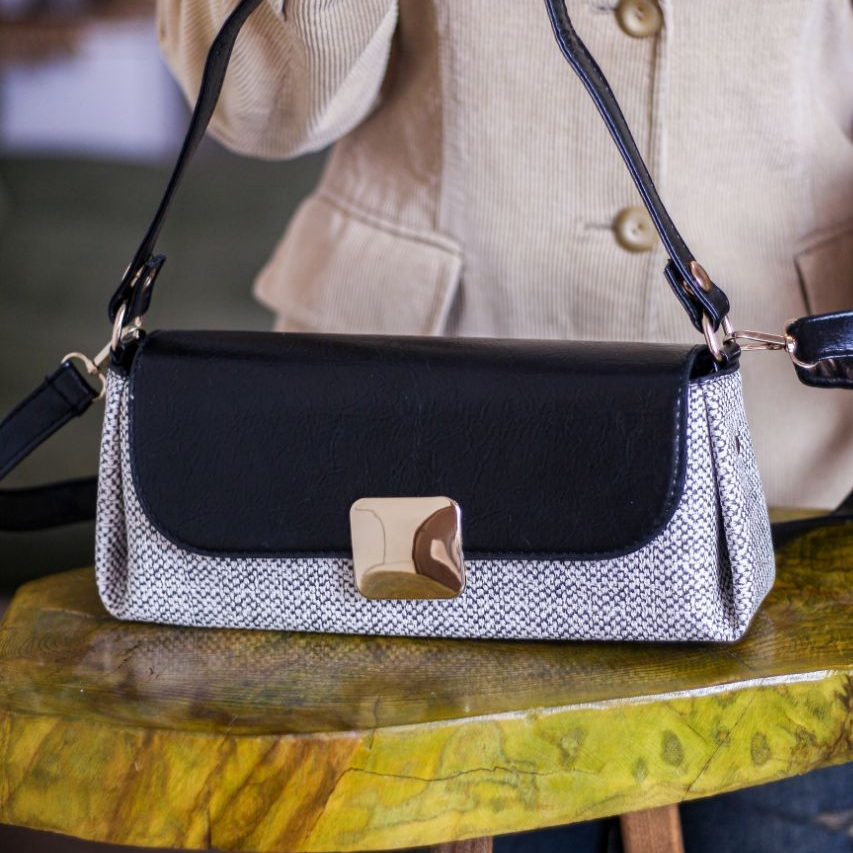 کیف دوشی زنانه مدل N1783