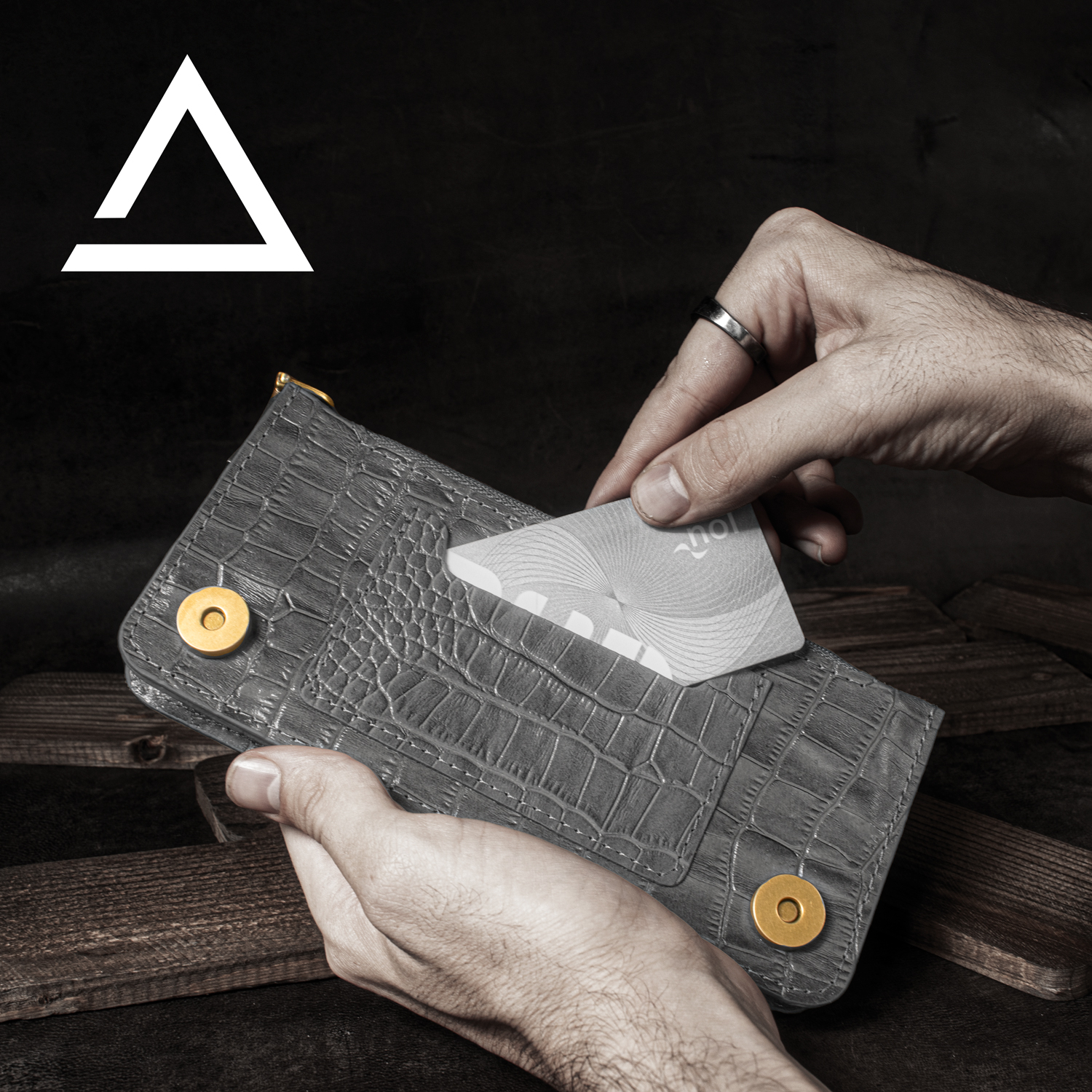 کیف پول چرم آراهمراه مدل ARAW03