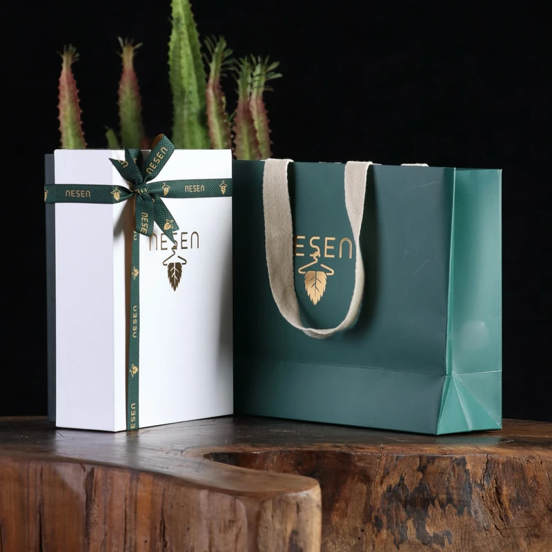 ست کراوات و دستمال جیب مردانه نسن مدل V6