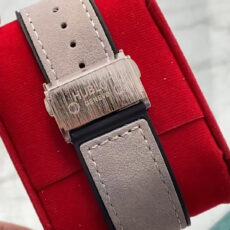 ساعت مچی عقربه‌ای کوارتز مردانه مدل اسپرت تک موتوره صفحه اسکلتون کد ۱.۱