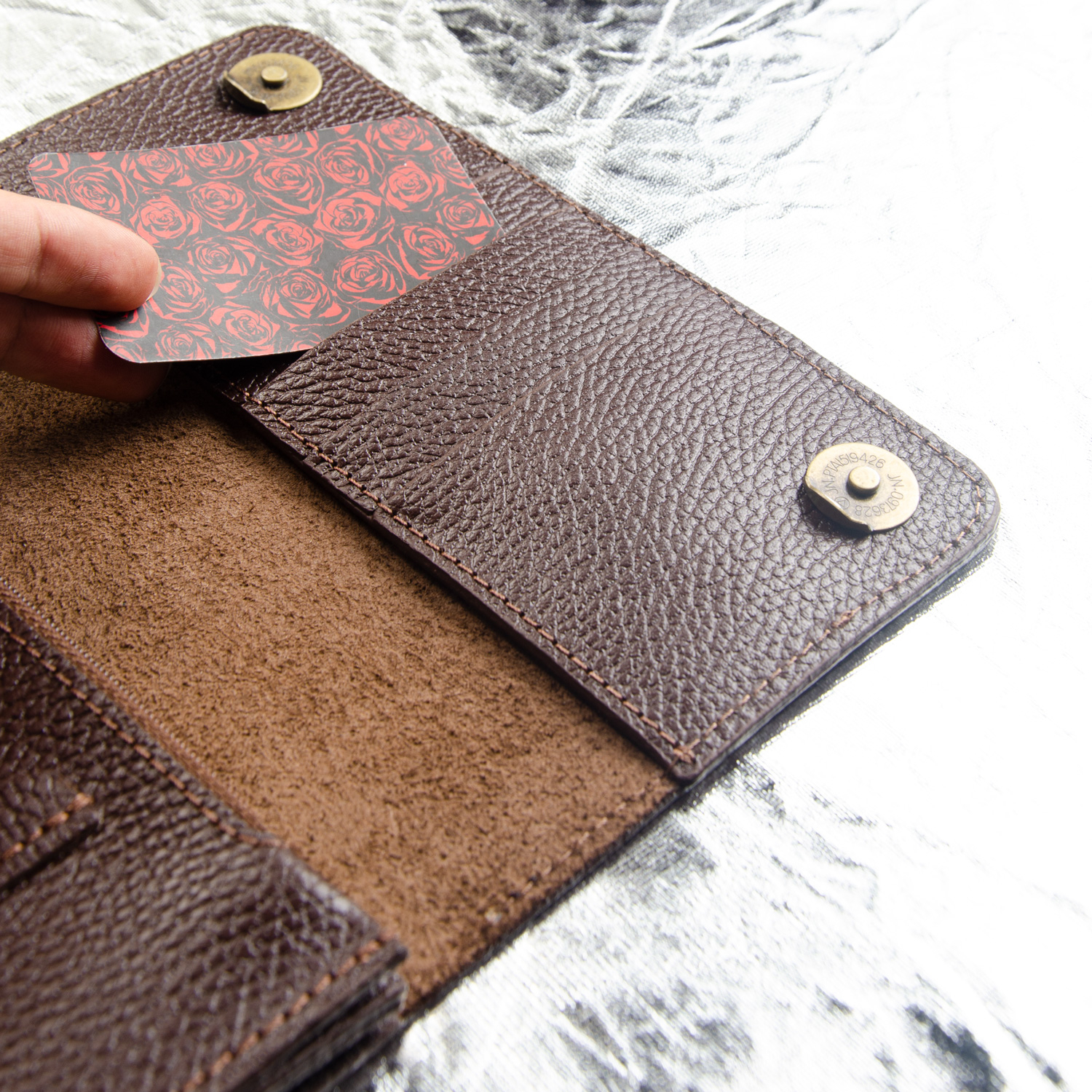 کیف پول چرما اسپرت کد HBK002