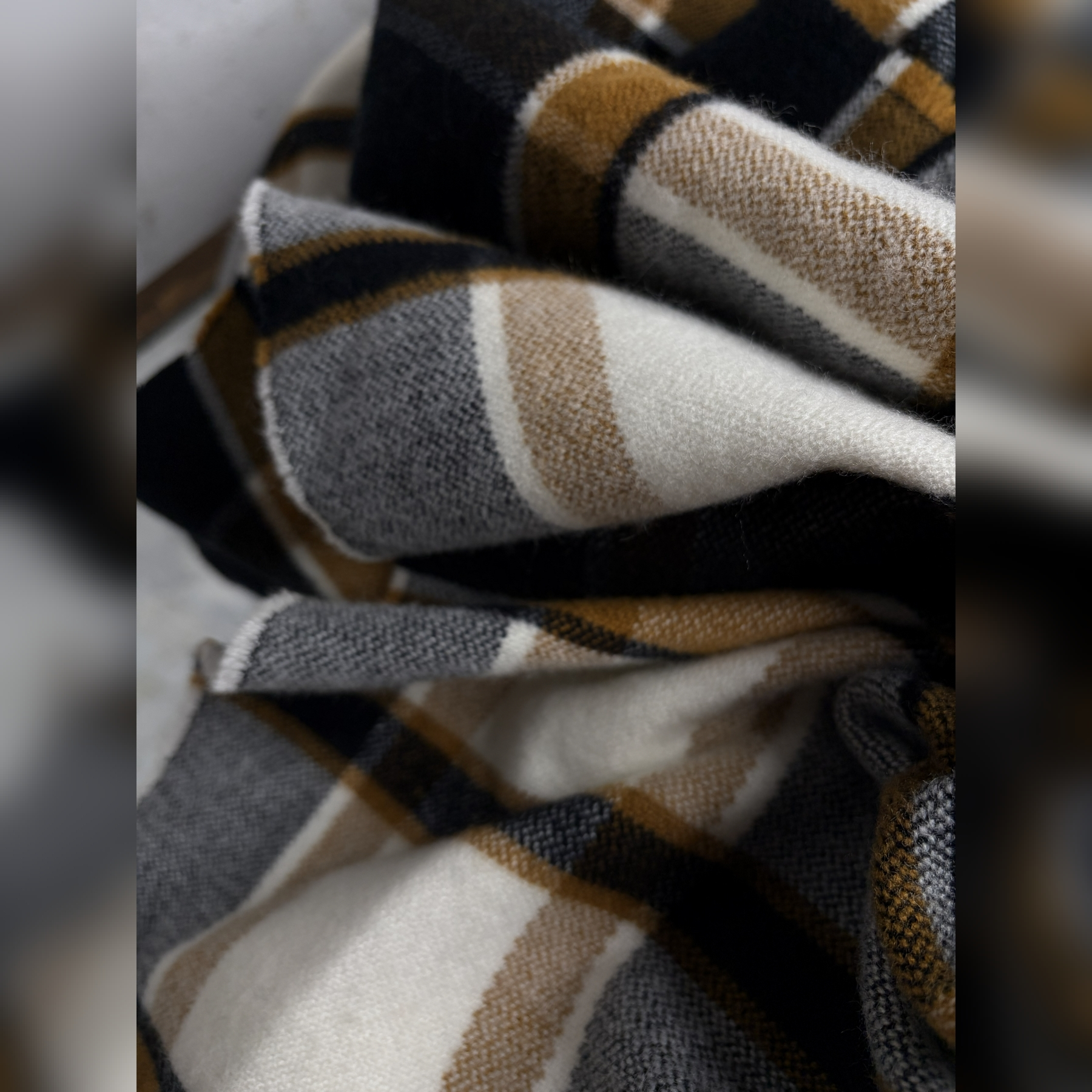 شال گردن مردانه ال سی وایکیکی مدل اکریلیک LW 253