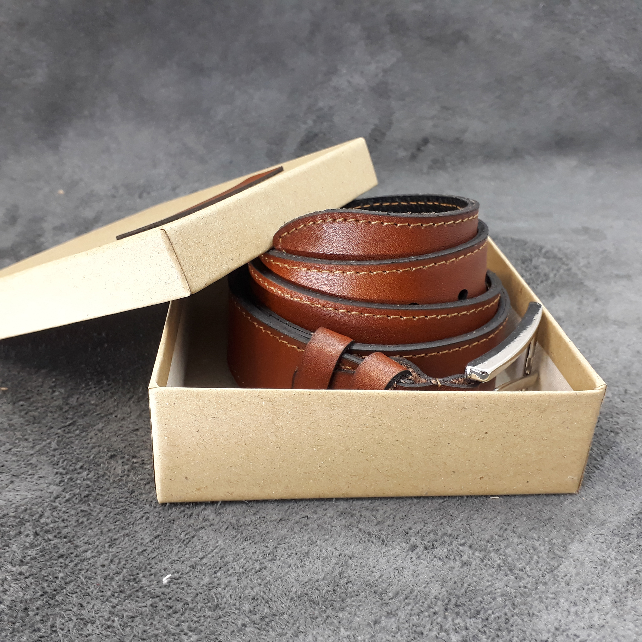 کمربند مردانه چرم بارثاوا مدل 3101