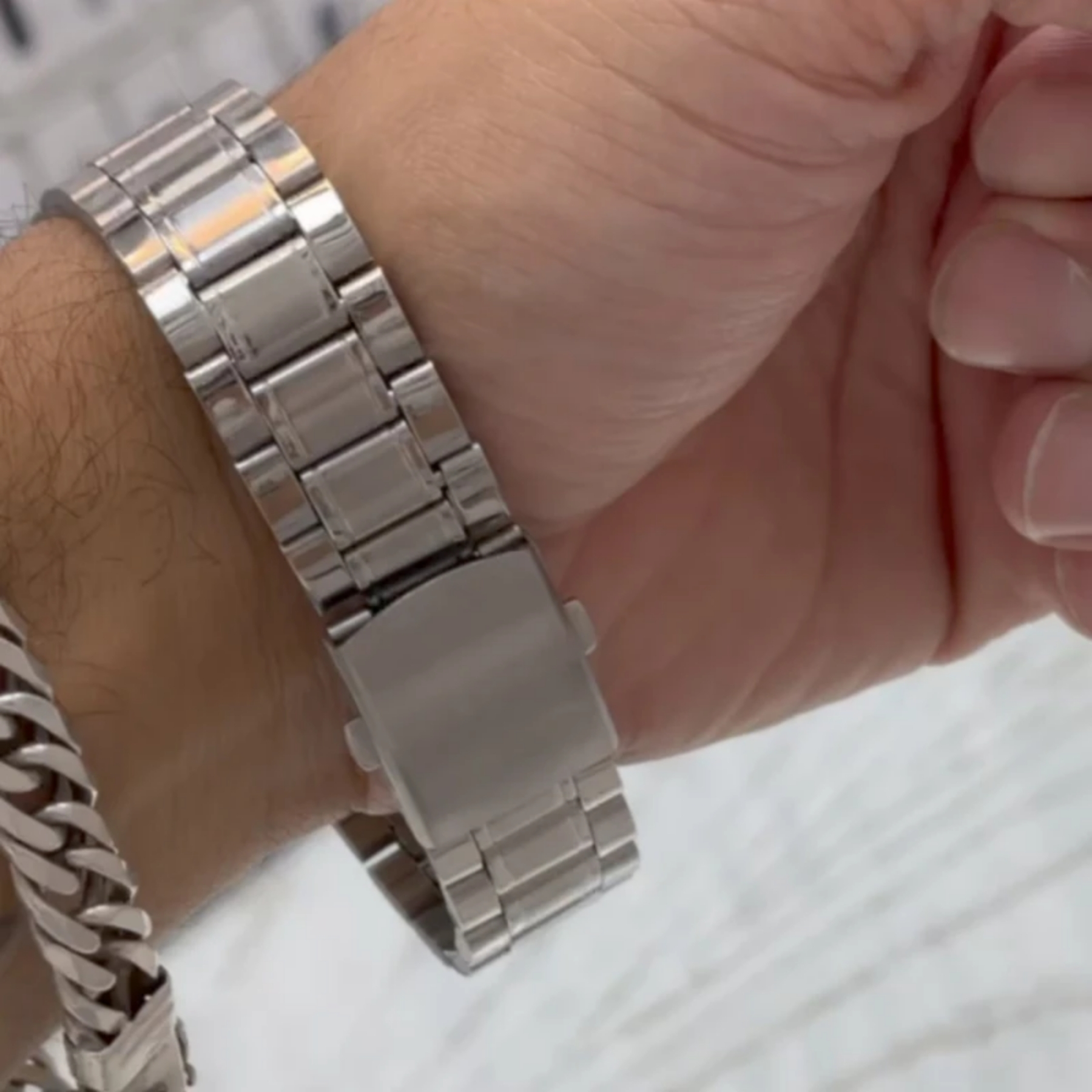 ساعت مچی عقربهای مردانه کوارتز مدل تک موتوره بند فلزی کد 2