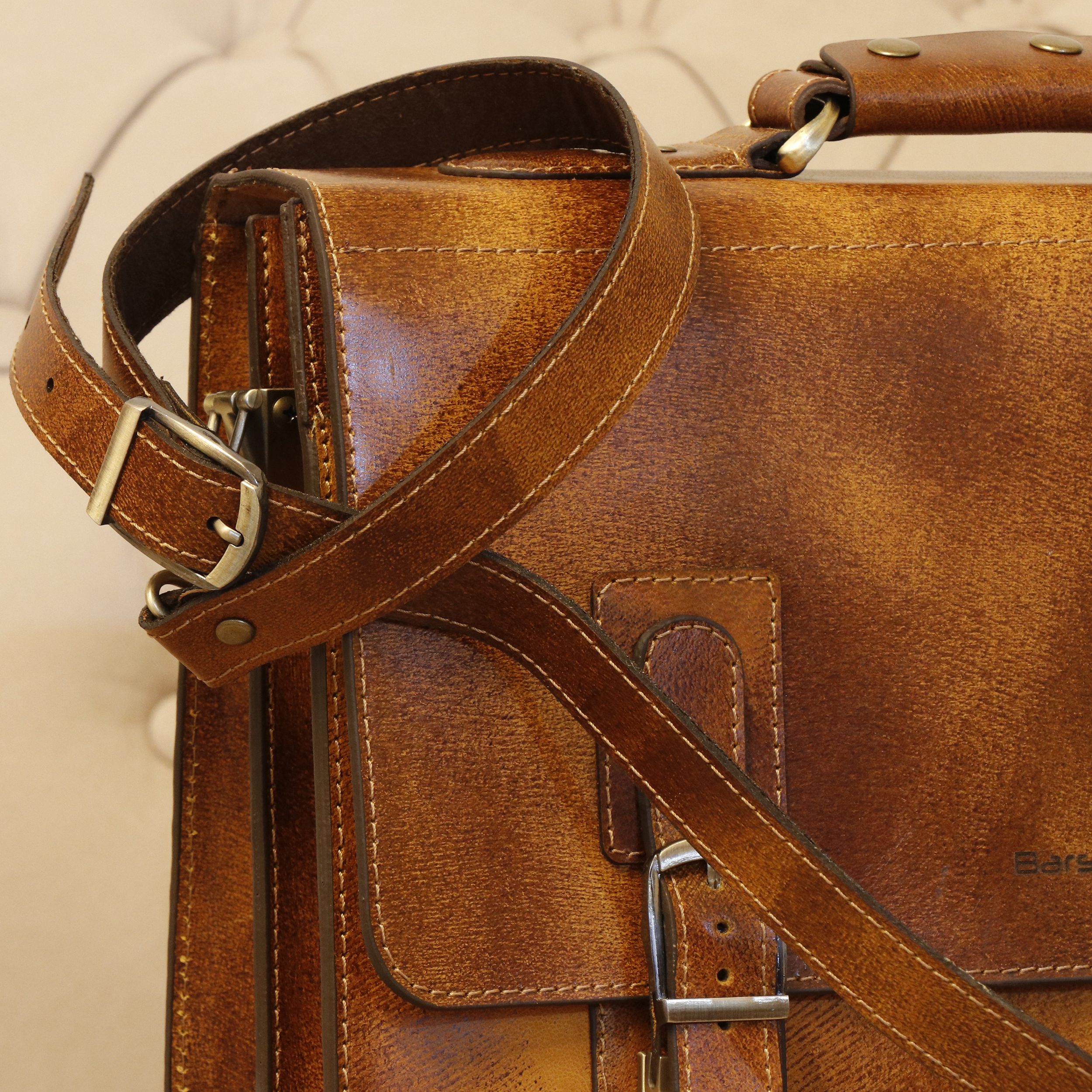 کیف اداری مردانه چرم بارثاوا مدل 1106