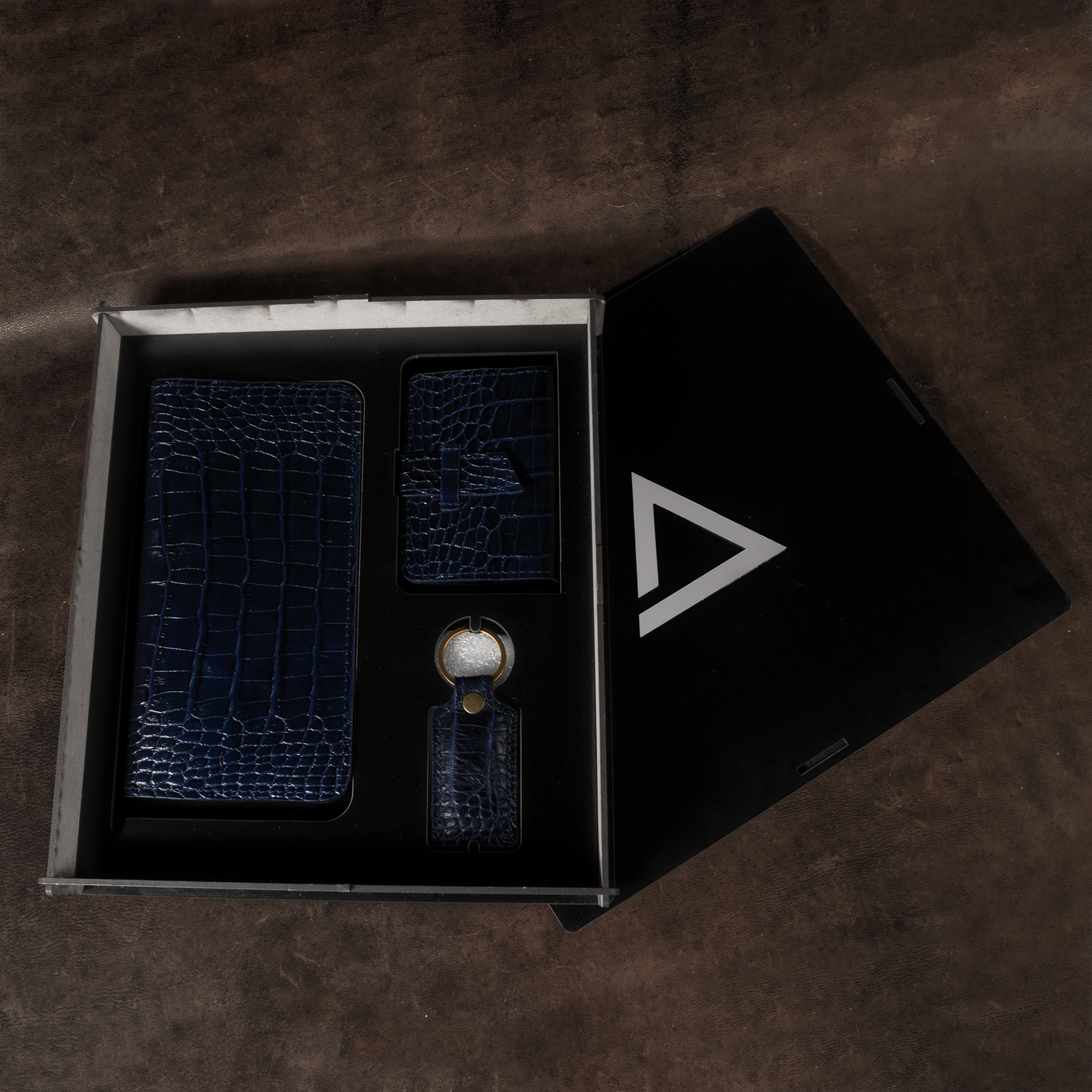 ست هدیه چرم آراهمراه مدل ARASET10