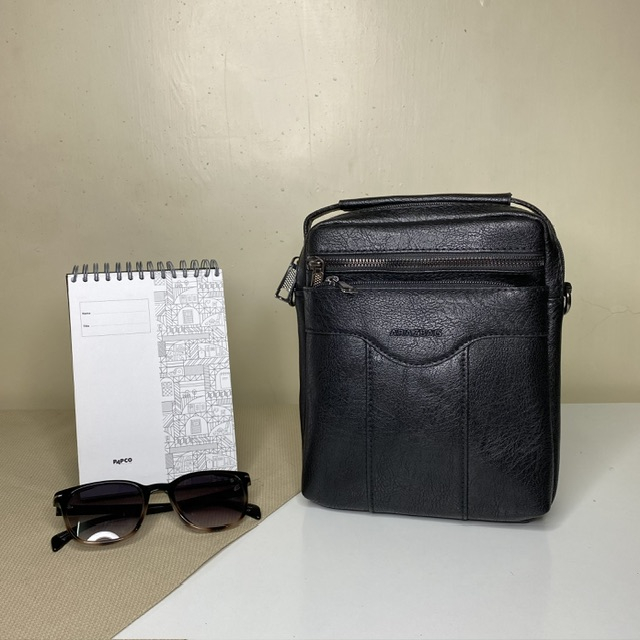 کیف رودوشی مردانه آراز مدل Enz-411