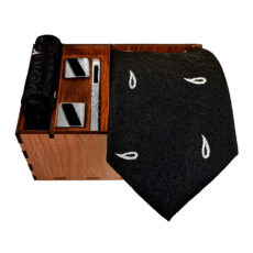 ست کراوات و دستمال جیب و دکمه سردست و گیره کراوات مردانه مدل 587