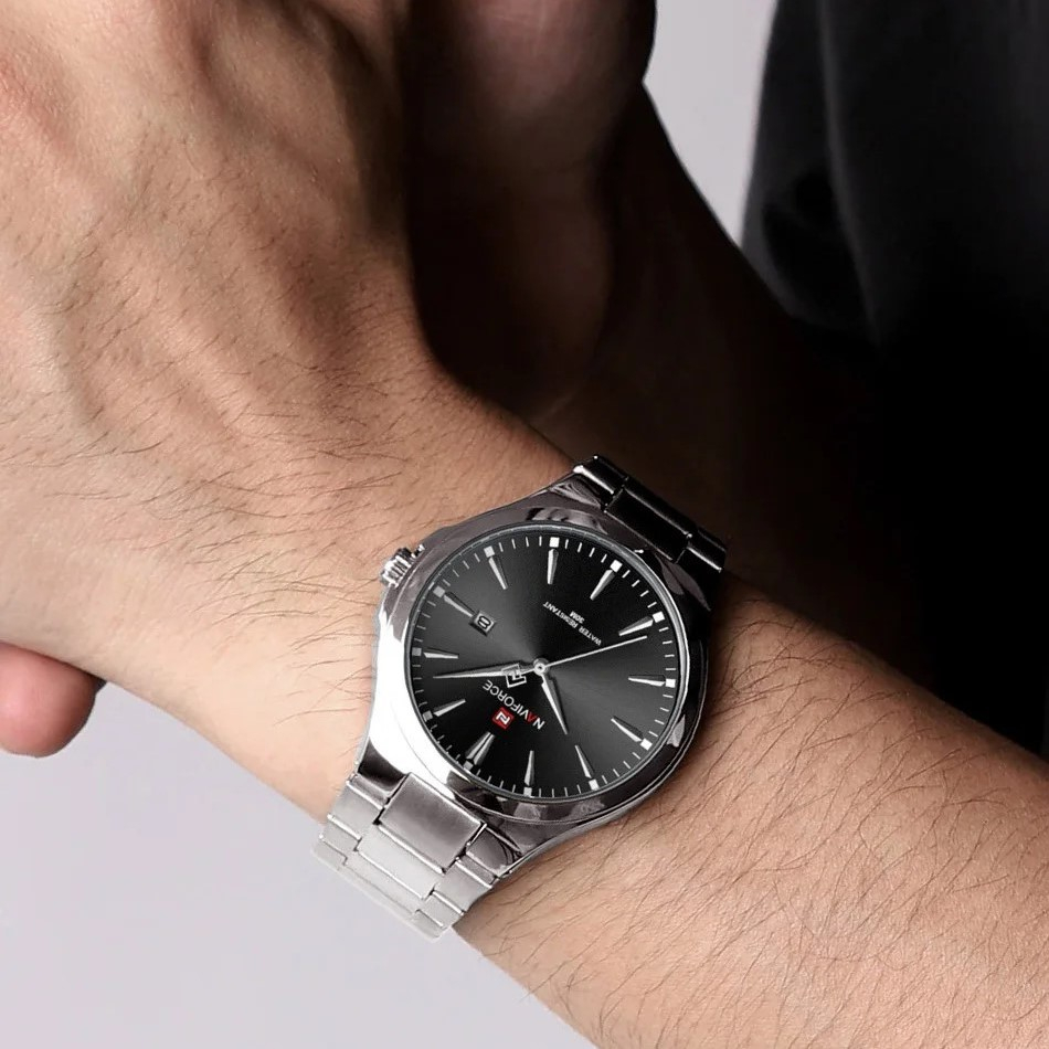 ساعت مچی عقربهای مردانه نیوی فورس مدل NF9214SBK