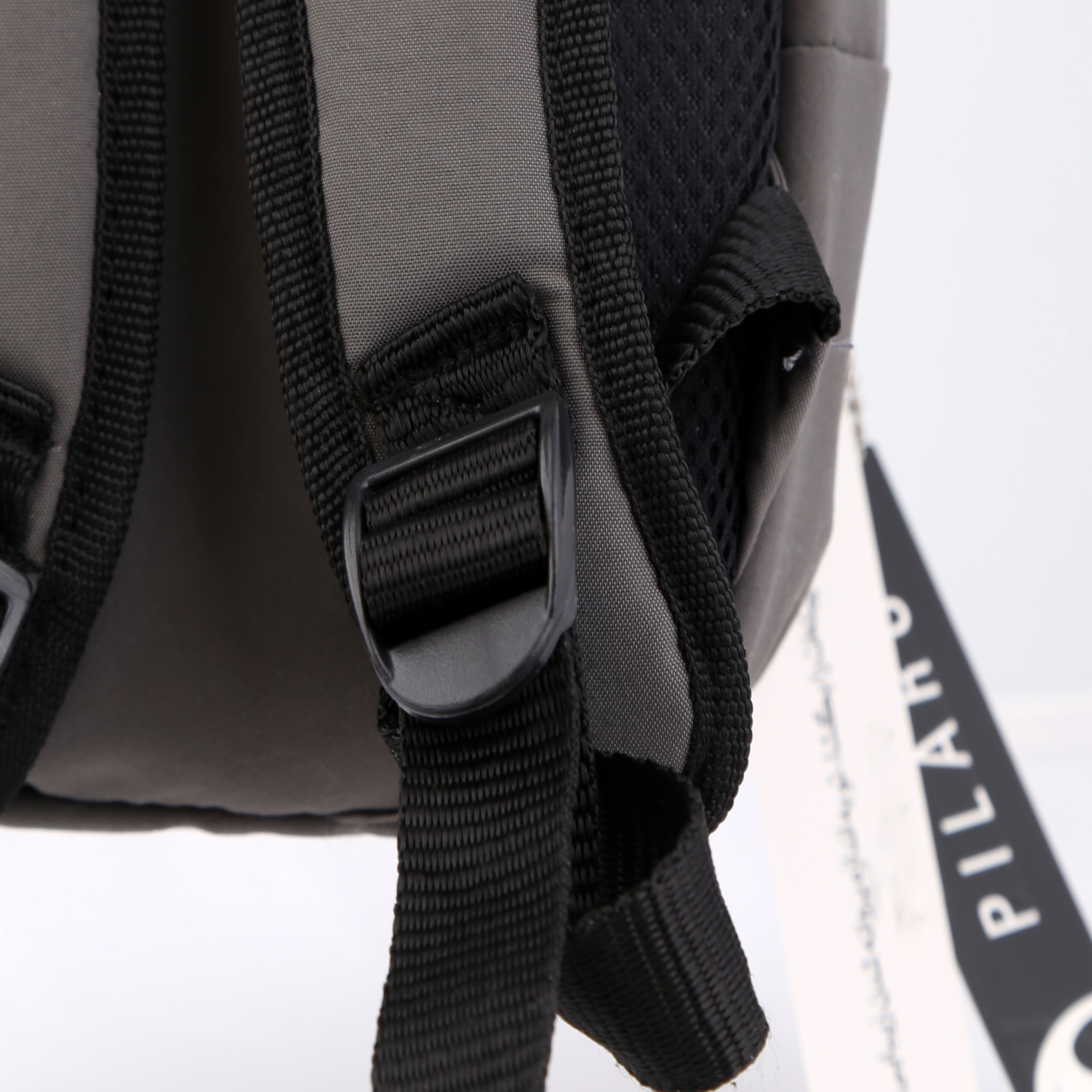 کوله پشتی پیل آرو مدل PBM1