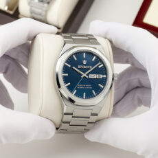 ساعت مچی عقربه‌ای کوارتز مردانه بین باند مدل دی دیت بند استیل قفل مخفی کد J.A1