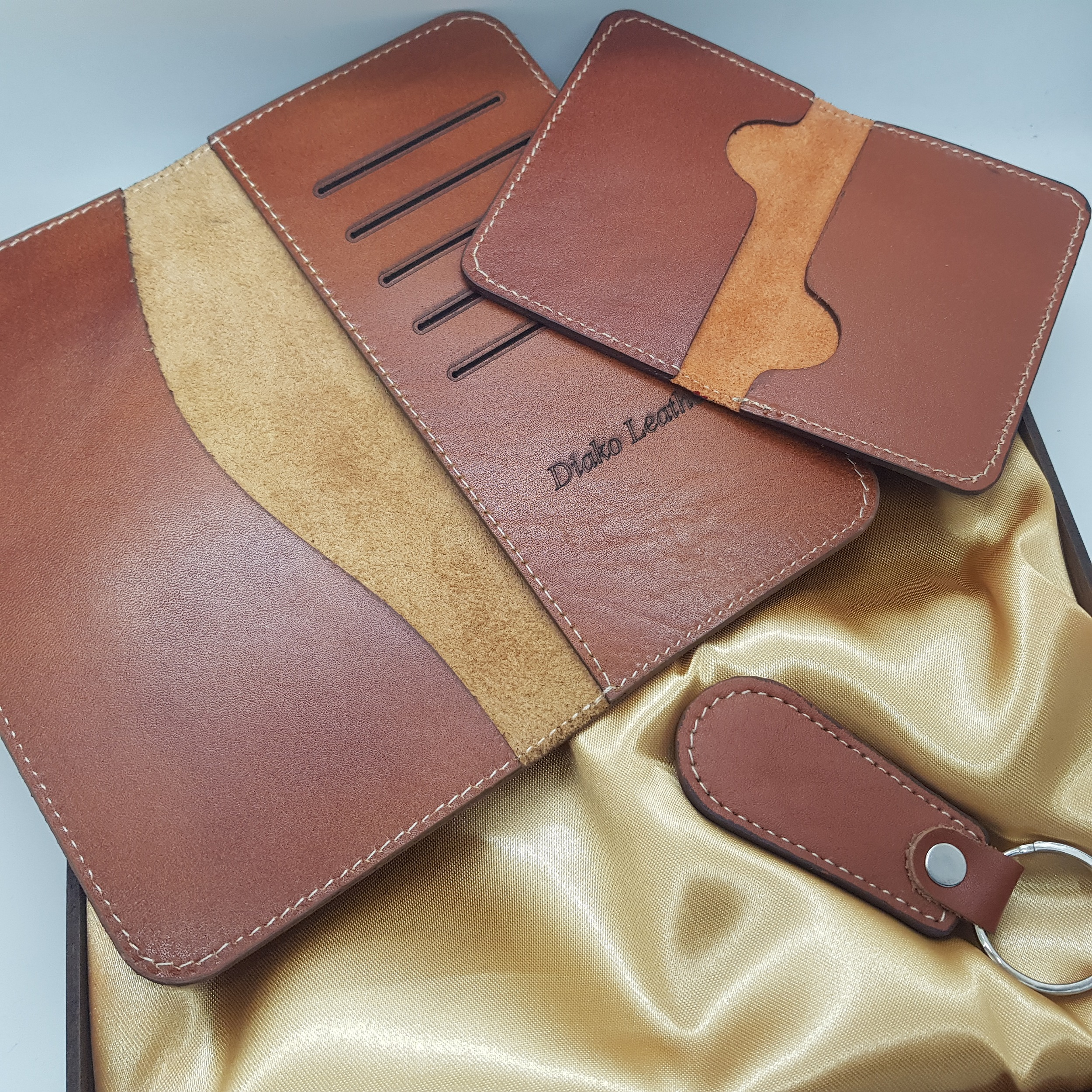 ست هدیه چرم دیاکو مدل s258