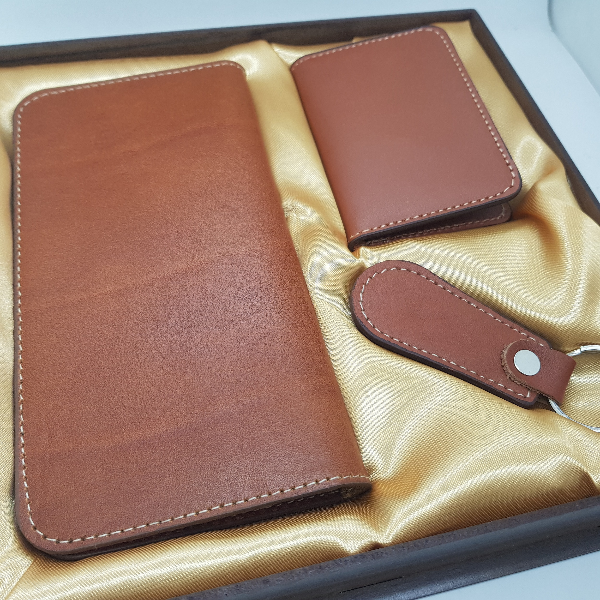 ست هدیه چرم دیاکو مدل s258