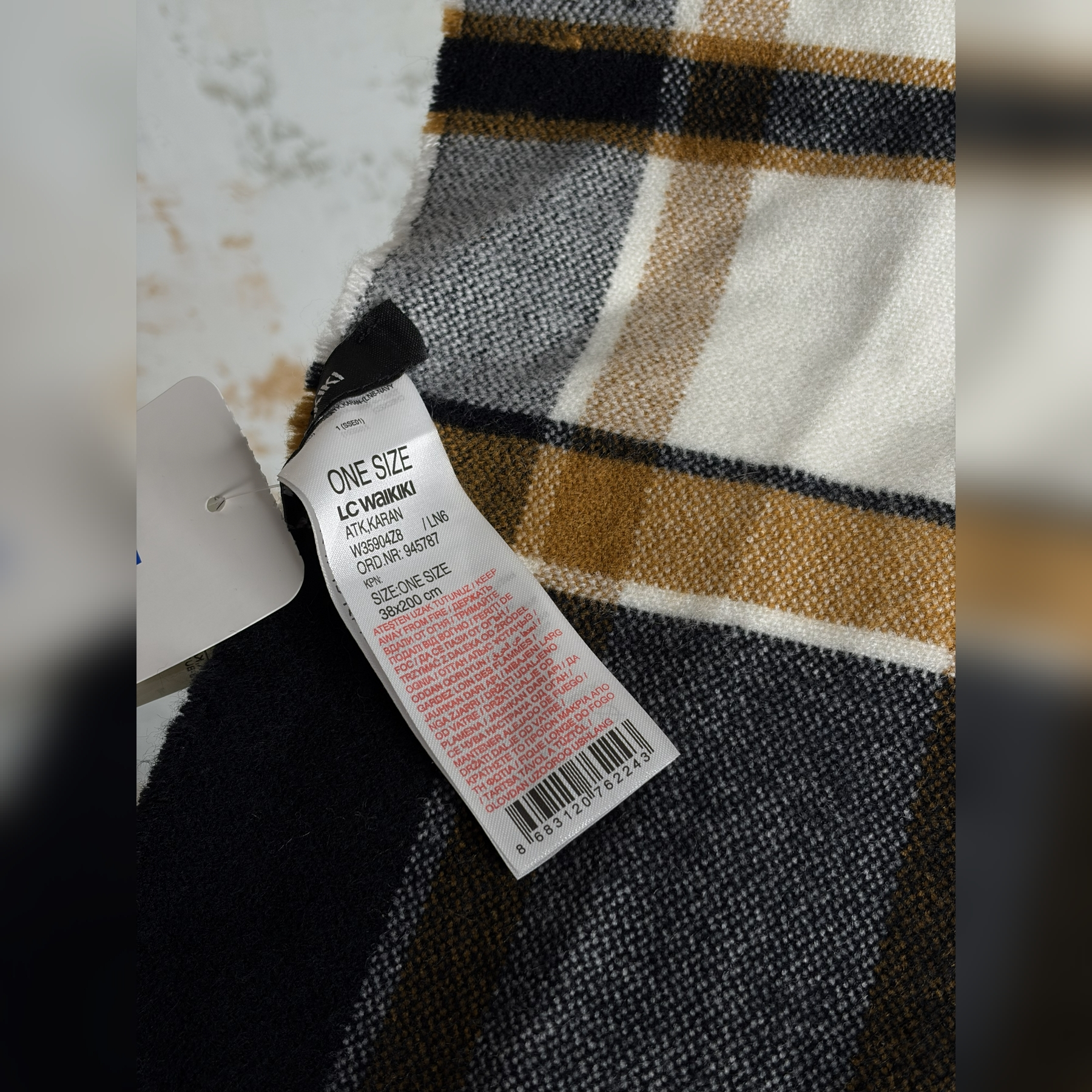 شال گردن مردانه ال سی وایکیکی مدل اکریلیک LW 253